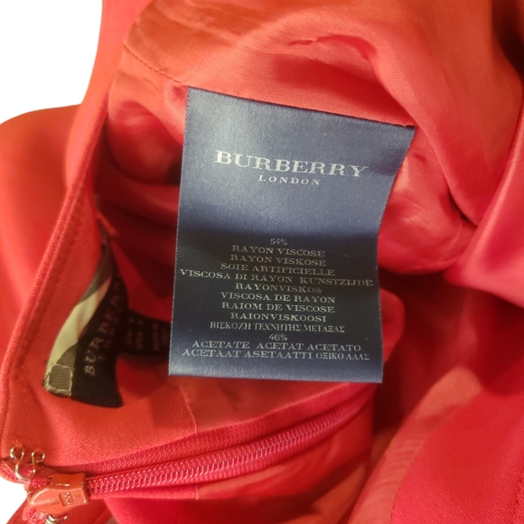 Burberry London Women's Size 6 Sleeveless Red Dress with Belt - Picture 10 of 16